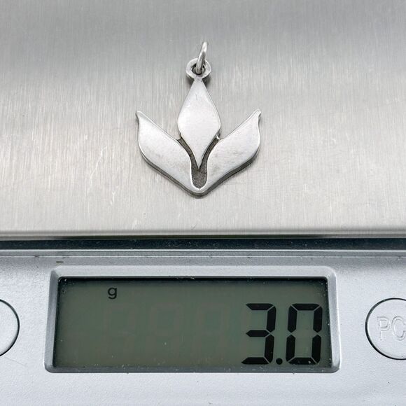 Vintage O.C. Tanner Sterling Silver 925 Religious Three Flame Charm Pendant - Picture 5 of 5